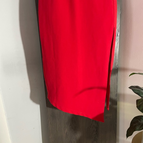 Princess Polly Aero midi red dress - Picture 10 of 16